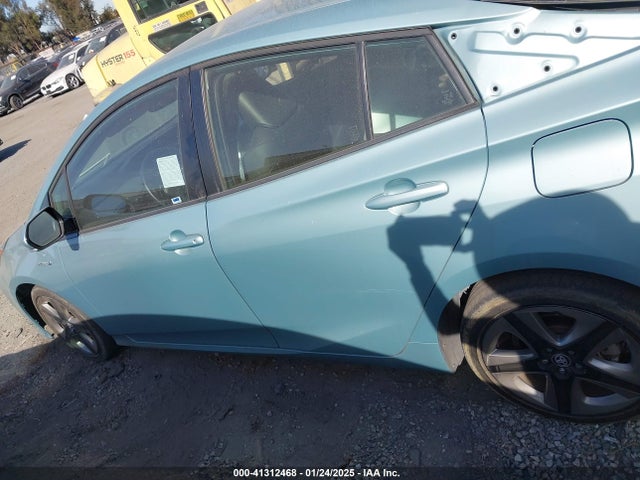 Toyota PRIUS XLE 2020 JTDKARFU5L3119833 Image 15