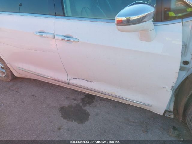 2C4RC1GG6KR730513 Chrysler Pacifica Limited