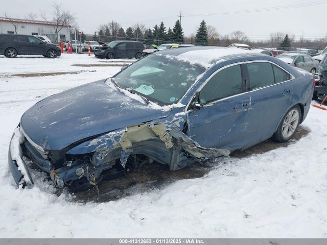1FAHP2E8XJG111601 Ford TAURUS SEL