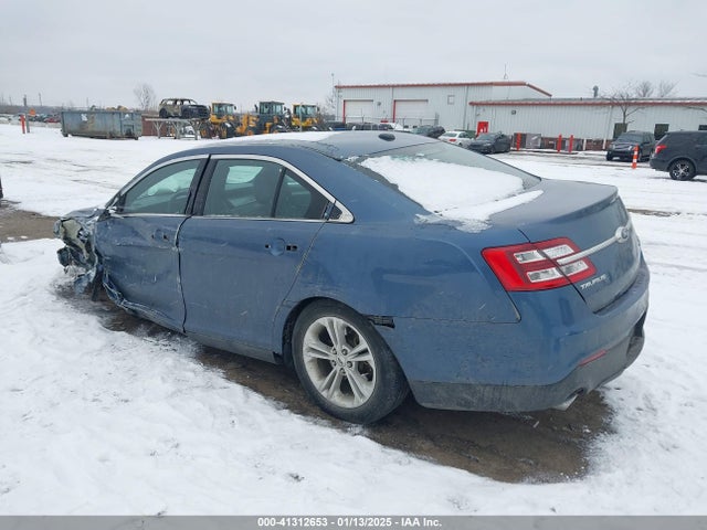1FAHP2E8XJG111601 Ford TAURUS SEL