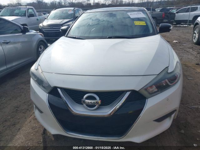 1N4AA6AP9GC405143 Nissan Maxima 3.5 Platinum
