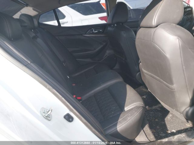 1N4AA6AP9GC405143 Nissan Maxima 3.5 Platinum