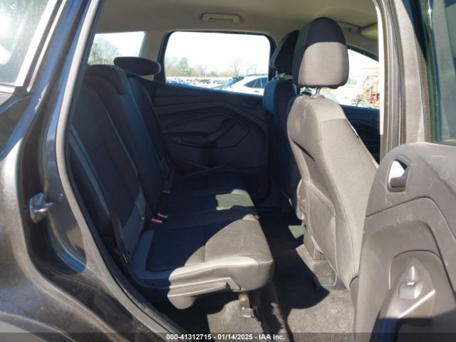 1FMCU0F70FUA22759 Ford ESCAPE S