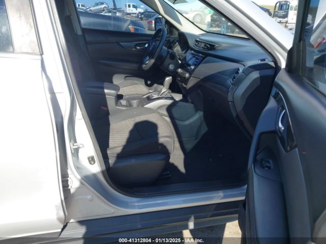 5N1AT2MT9HC781652 Nissan ROGUE S