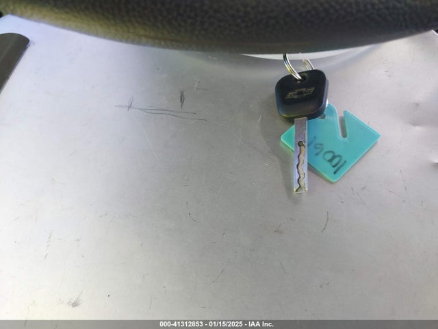 1GCRCNEH8HZ360988 Chevrolet Silverado 1500 Wt
