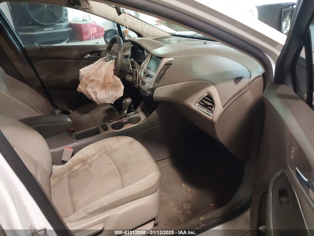 Chevrolet Cruze Ls Auto 2016 1G1BC5SM4G7234889 Image 5