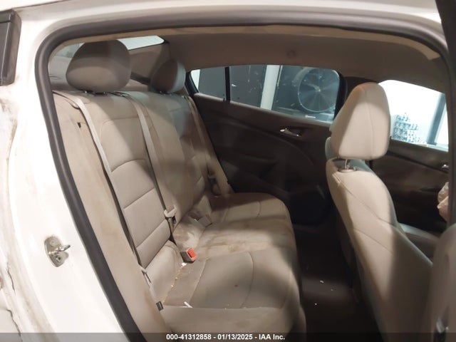 Chevrolet Cruze Ls Auto 2016 1G1BC5SM4G7234889 Image 8