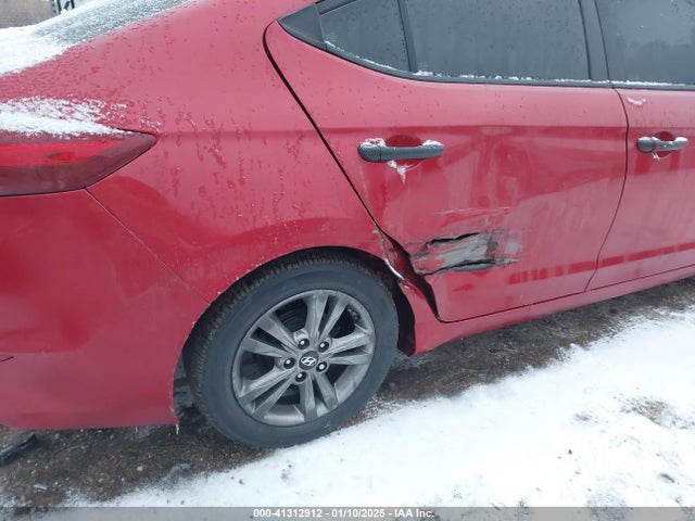 5NPD84LF1HH145418 Hyundai ELANTRA SE