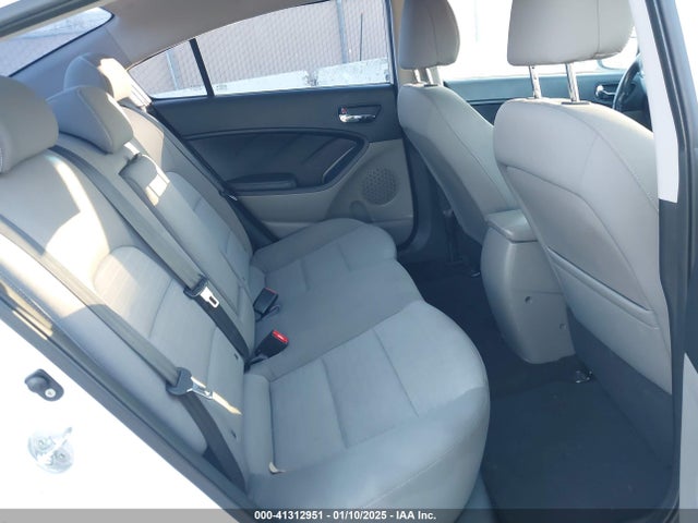 KIA FORTE EX 2014 KNAFX4A86E5109541 Image 8