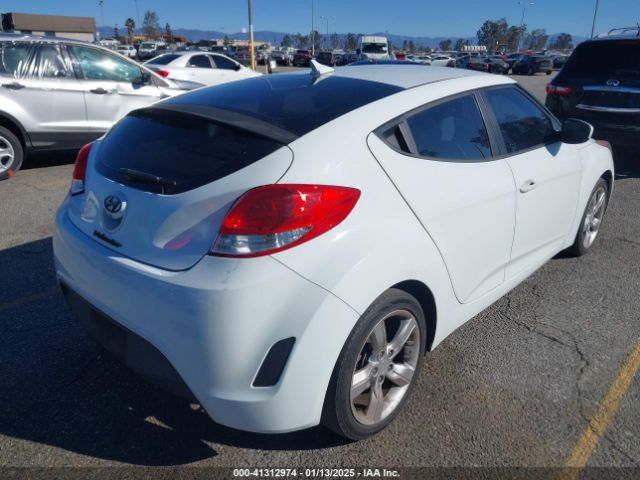 KMHTC6AD6EU213331 Hyundai Veloster Base W/gray