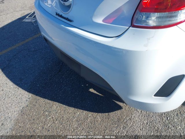 KMHTC6AD6EU213331 Hyundai Veloster Base W/gray