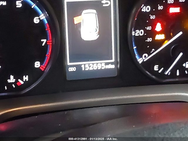 Toyota Rav4 Xle 2017 JTMRFREV1HJ115713 Image 15