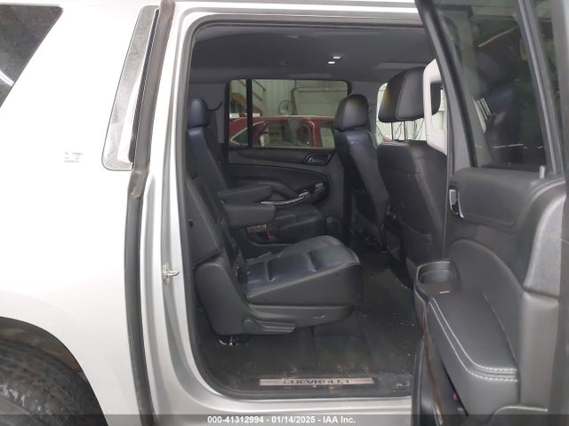 Chevrolet Suburban Lt 2018 1GNSKHKC2JR201282 Image 8