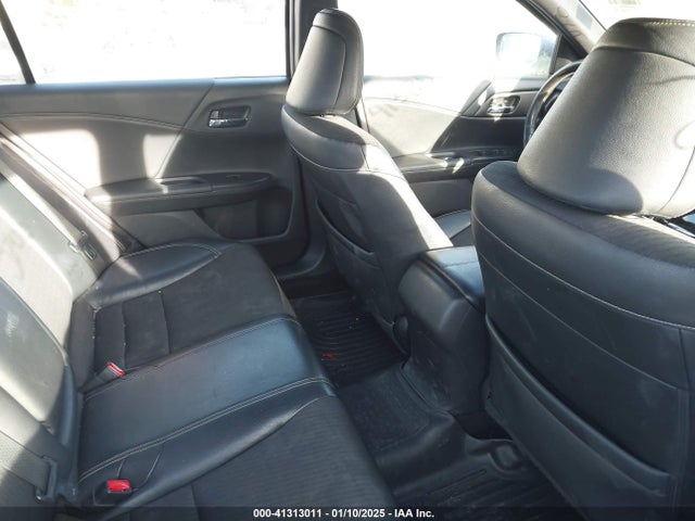 Продажа на аукционе авто 2017 Honda Accord Sport, vin: 1HGCR2F53HA096991, номер лота: 41313011