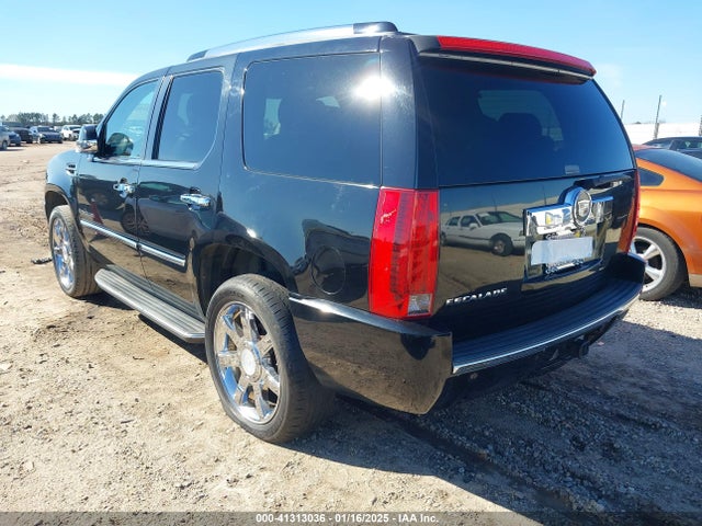 2007 CADILLAC ESCALADE 1GYEC63887R260843 Photo 2