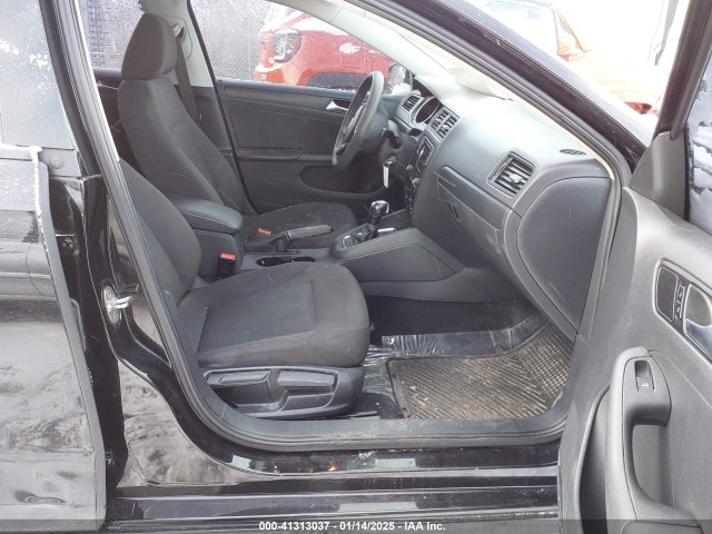 3VW267AJ6GM414654 Volkswagen Jetta 1.4t S