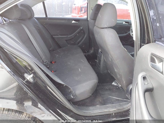 3VW267AJ6GM414654 Volkswagen Jetta 1.4t S