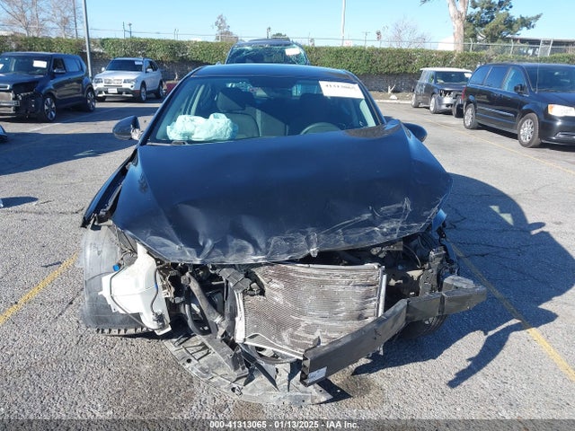 Hyundai ELANTRA SEL 2018 5NPD84LF7JH273619 Image 12