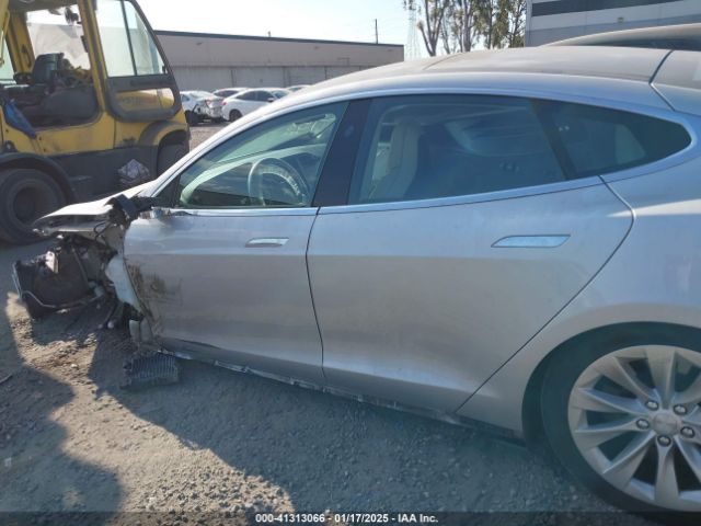 5YJSA1E26JF271430 Tesla MODEL S