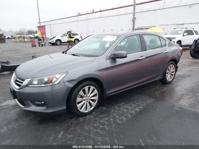 2015 HONDA ACCORD SEDAN 1HGCR3F86FA033106 Photo 1
