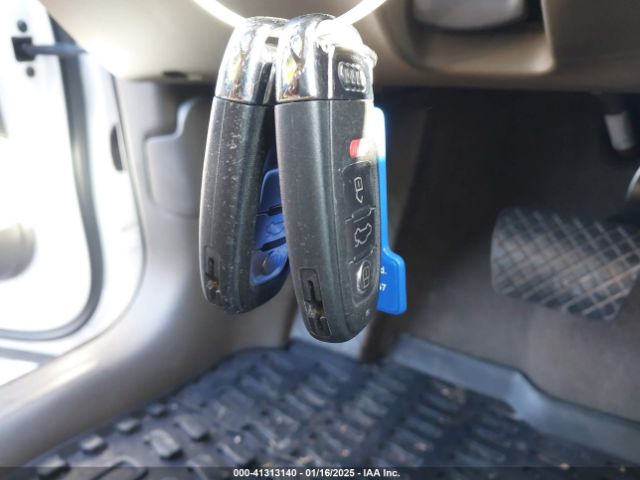 WA1L2AFP9HA076480 Audi Q5 2.0t Premium