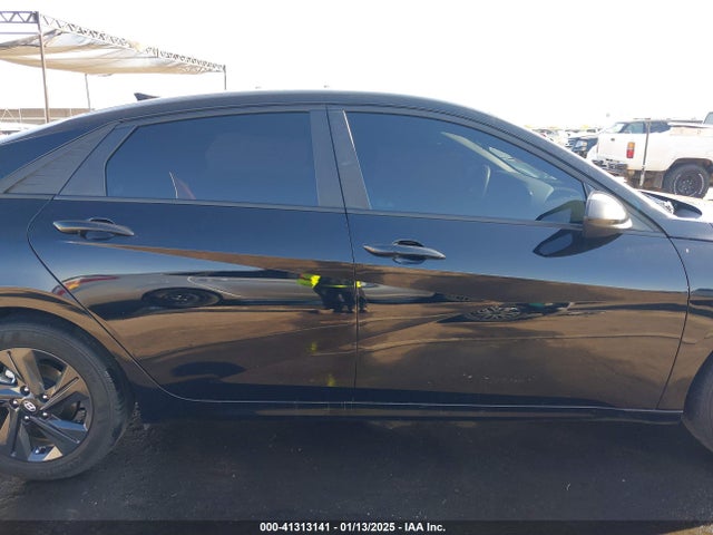 Hyundai ELANTRA SEL 2023 KMHLM4AG8PU600638 Image 13