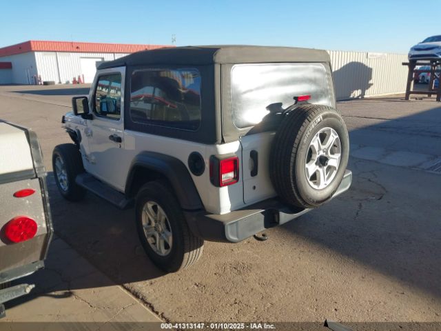 1C4GJXAGXJW156223 Jeep Wrangler Sport S 4x4