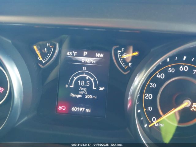 1C4GJXAGXJW156223 Jeep Wrangler Sport S 4x4