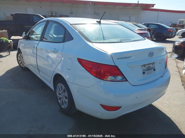 Hyundai ACCENT SE 2016 KMHCT4AE2GU013319 Image 3