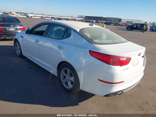 KIA Optima Lx 2015 5XXGM4A7XFG396452 Image 3
