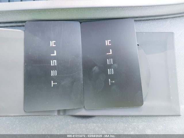 2023 TESLA MODEL Y 7SAYGAEE9PF916263 Photo 10