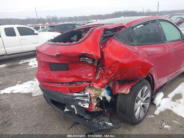 2023 TESLA MODEL Y 7SAYGAEE9PF916263 Photo 5
