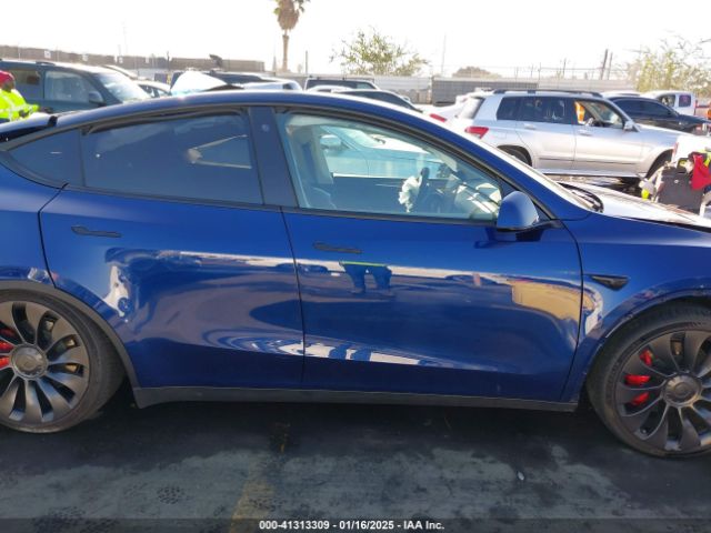 7SAYGDEF0PF782107 Tesla Model Y Performance Dual Motor All-wheel Drive