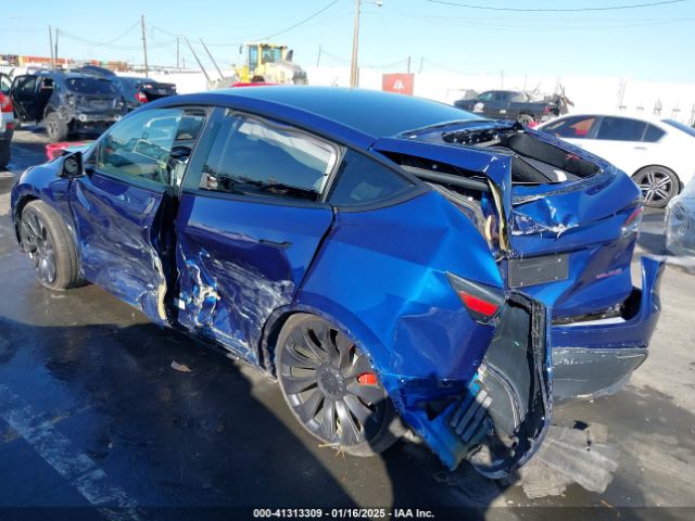 7SAYGDEF0PF782107 Tesla Model Y Performance Dual Motor All-wheel Drive