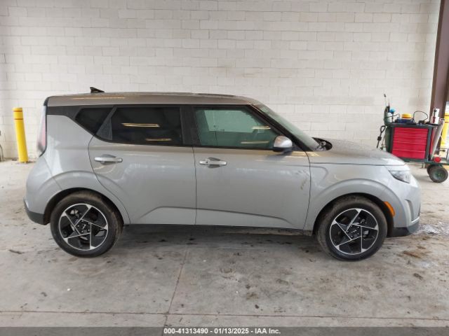 KNDJ33AU2P7867965 KIA SOUL EX