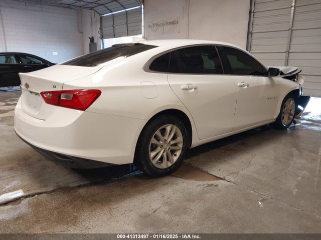 1G1ZE5ST1HF233996 Chevrolet MALIBU 1LT