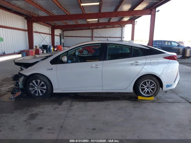 JTDKAMFP3M3177485 Toyota Prius Prime Le