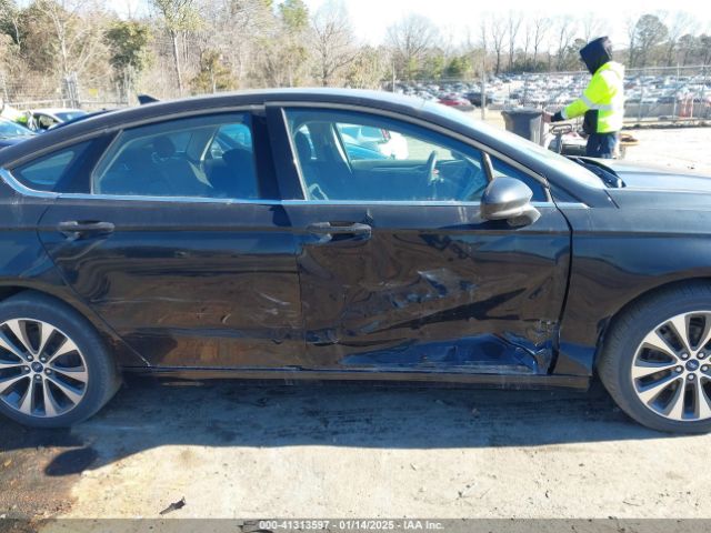3FA6P0T99KR274807 Ford FUSION SE