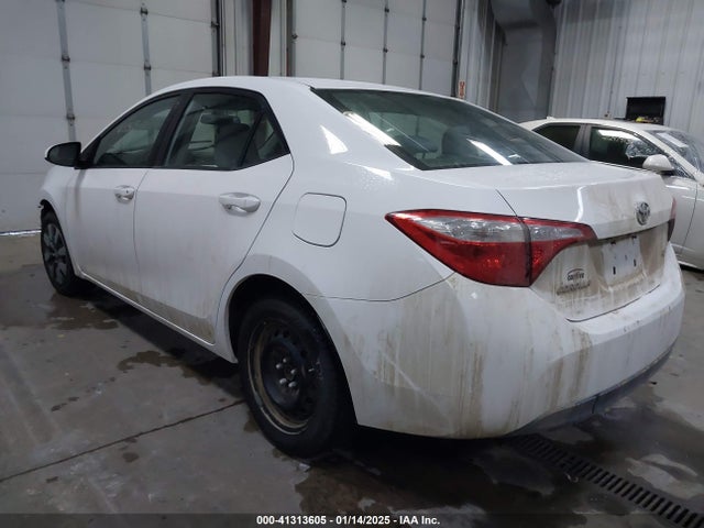 Toyota Corolla 2015 5YFBURHE4FP339151 Image 3
