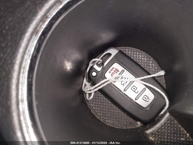 Продажа на аукционе авто 2013 Hyundai Elantra Limited, vin: KMHDH4AE8DU634016, номер лота: 41313680