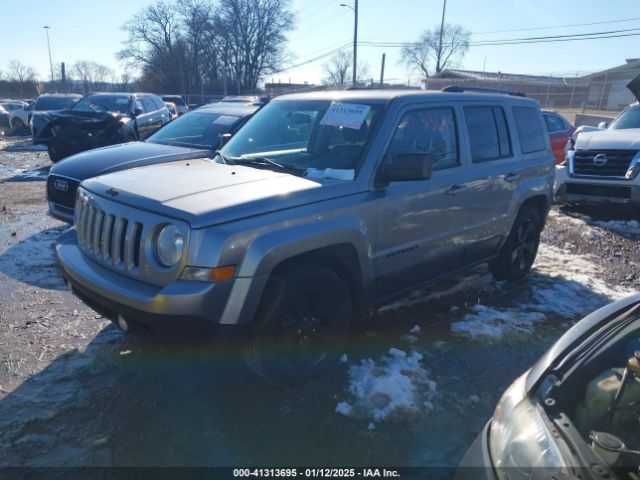 1C4NJPBAXFD246511 Jeep Patriot Altitude Edition