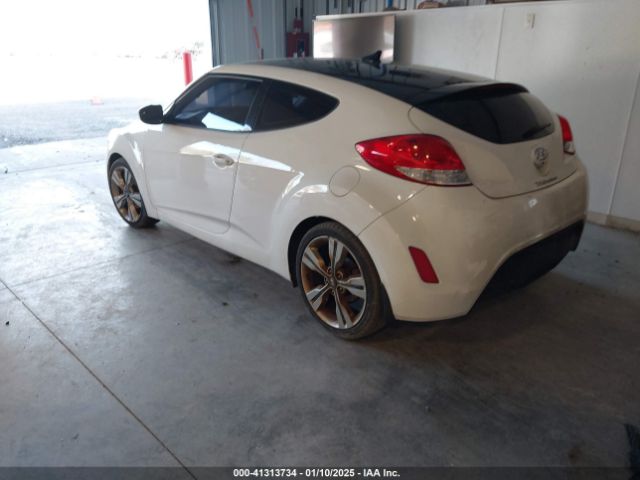 KMHTC6AD9GU294957 Hyundai Veloster