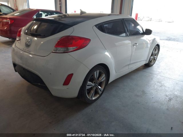 KMHTC6AD9GU294957 Hyundai Veloster