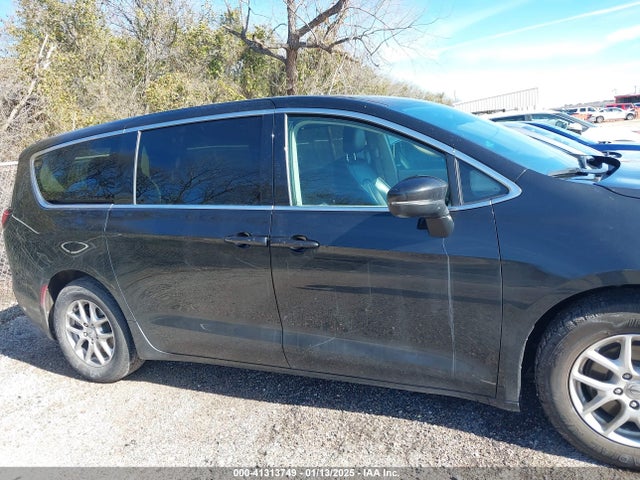 Chrysler Pacifica Touring L 2023 2C4RC1BG0PR566769 Image 13