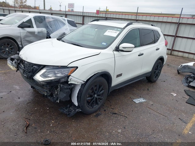 Nissan ROGUE SV 2017 5N1AT2MT5HC771751 Image 2