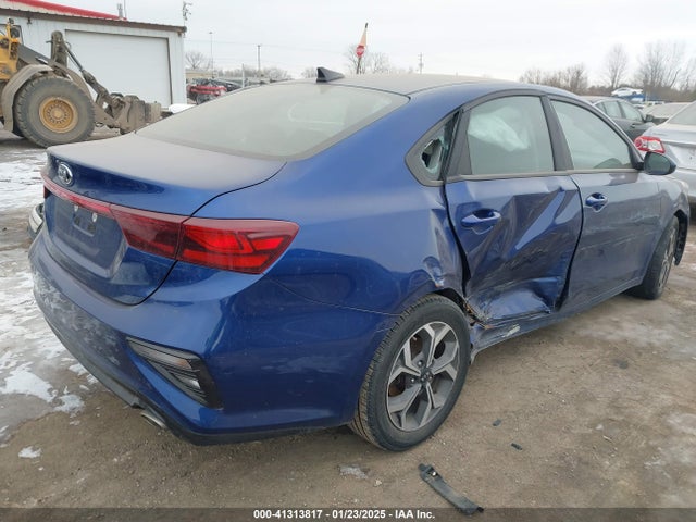 3KPF24AD1LE242112 KIA Forte Lxs