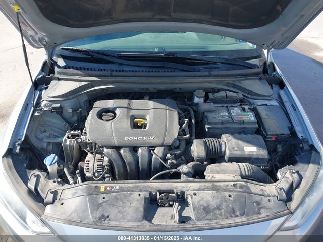 Hyundai ELANTRA SE 2017 5NPD84LF9HH166954 Image 10