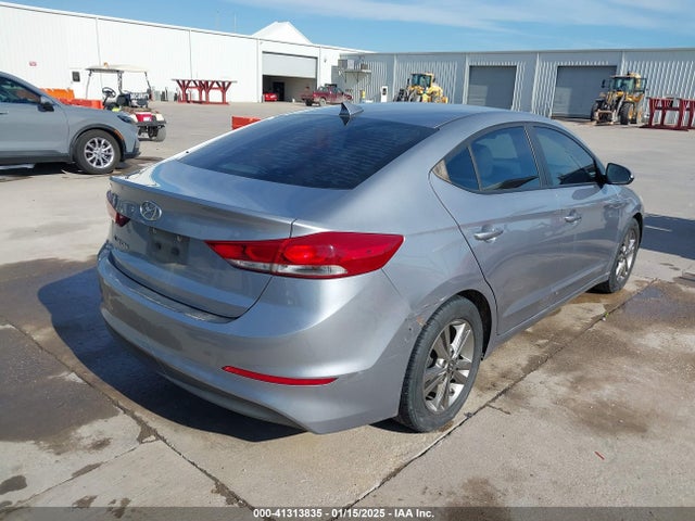 Hyundai ELANTRA SE 2017 5NPD84LF9HH166954 Image 4