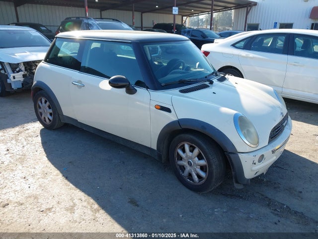 2003 MINI COOPER WMWRC33433TE14150 Photo 0