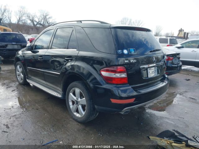 2011 MERCEDES-BENZ ML 350 4JGBB8GB0BA657690 Photo 2
